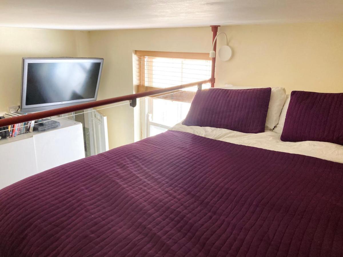 Two Top Central Beach Studios - Also Separate Spa Cabin And Watersports Brighton Dış mekan fotoğraf